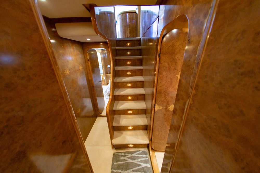 Роскошная трехпалубная яхта - TECHNEMA 89  на Пхукете - 100000฿ - Ref: 8248 фото 30