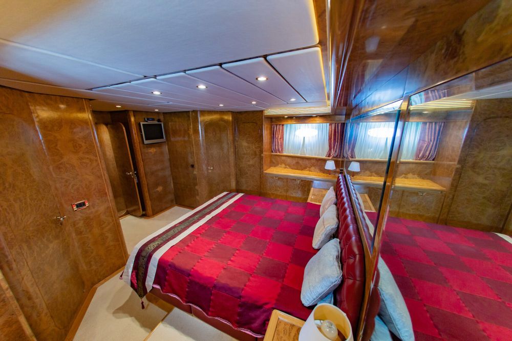 Роскошная трехпалубная яхта - TECHNEMA 89  на Пхукете - 100000฿ - Ref: 8248 фото 31