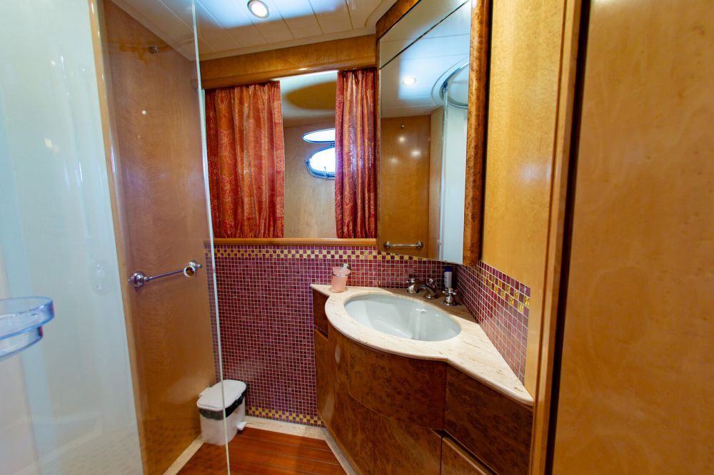 Роскошная трехпалубная яхта - TECHNEMA 89  на Пхукете - 100000฿ - Ref: 8248 фото 36