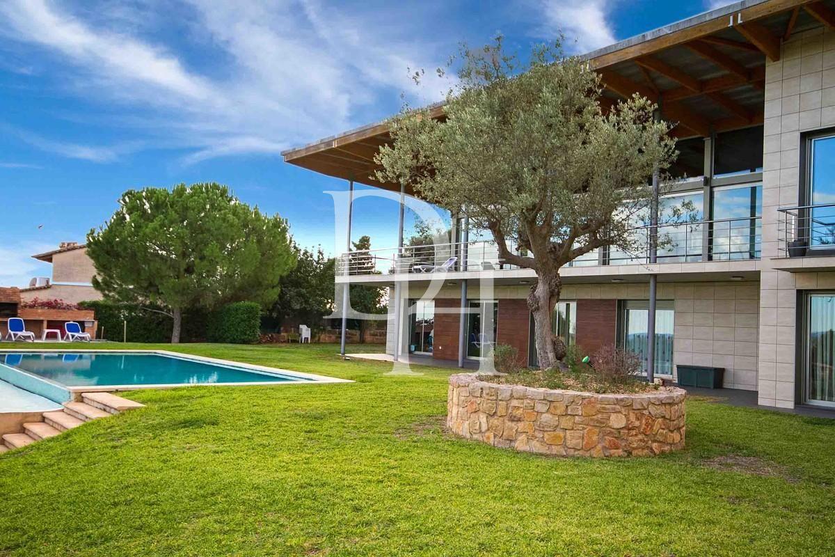 Дом / Вилла, Испания, Балеарские острова, Майорка, 1 990 000 € фото 15