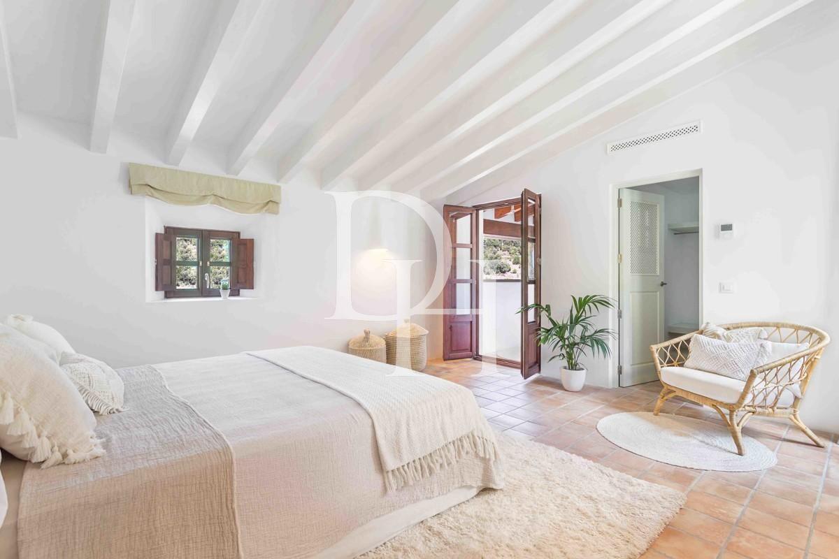 Дом / Таунхаус, Испания, Балеарские острова, Пальма-де-Майорка, 1 340 000 € фото 2