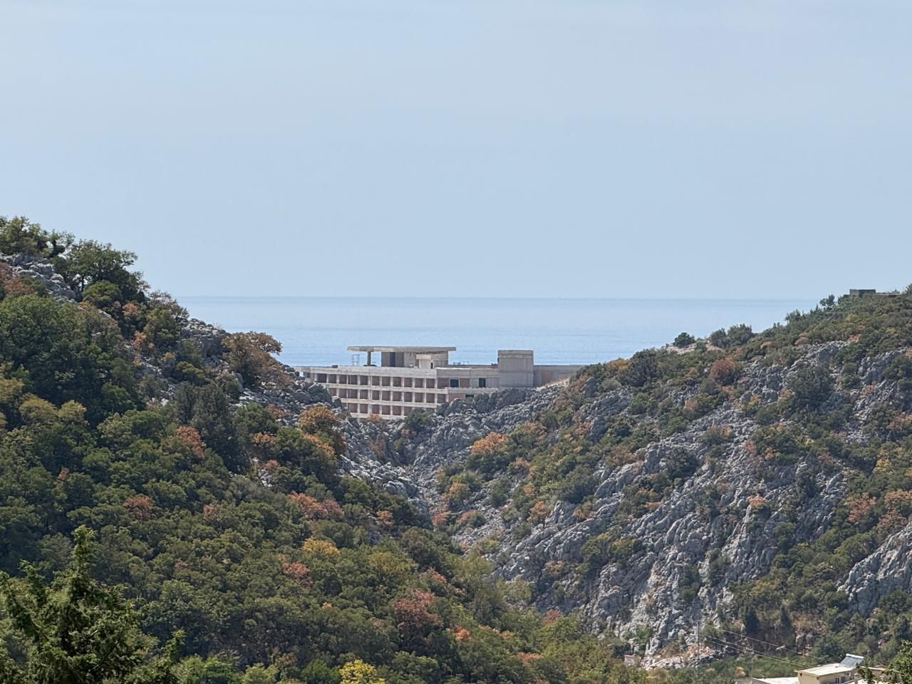 Дом / Коттедж, Черногория, О. Бар, Сутоморе, 140 000 € фото 19