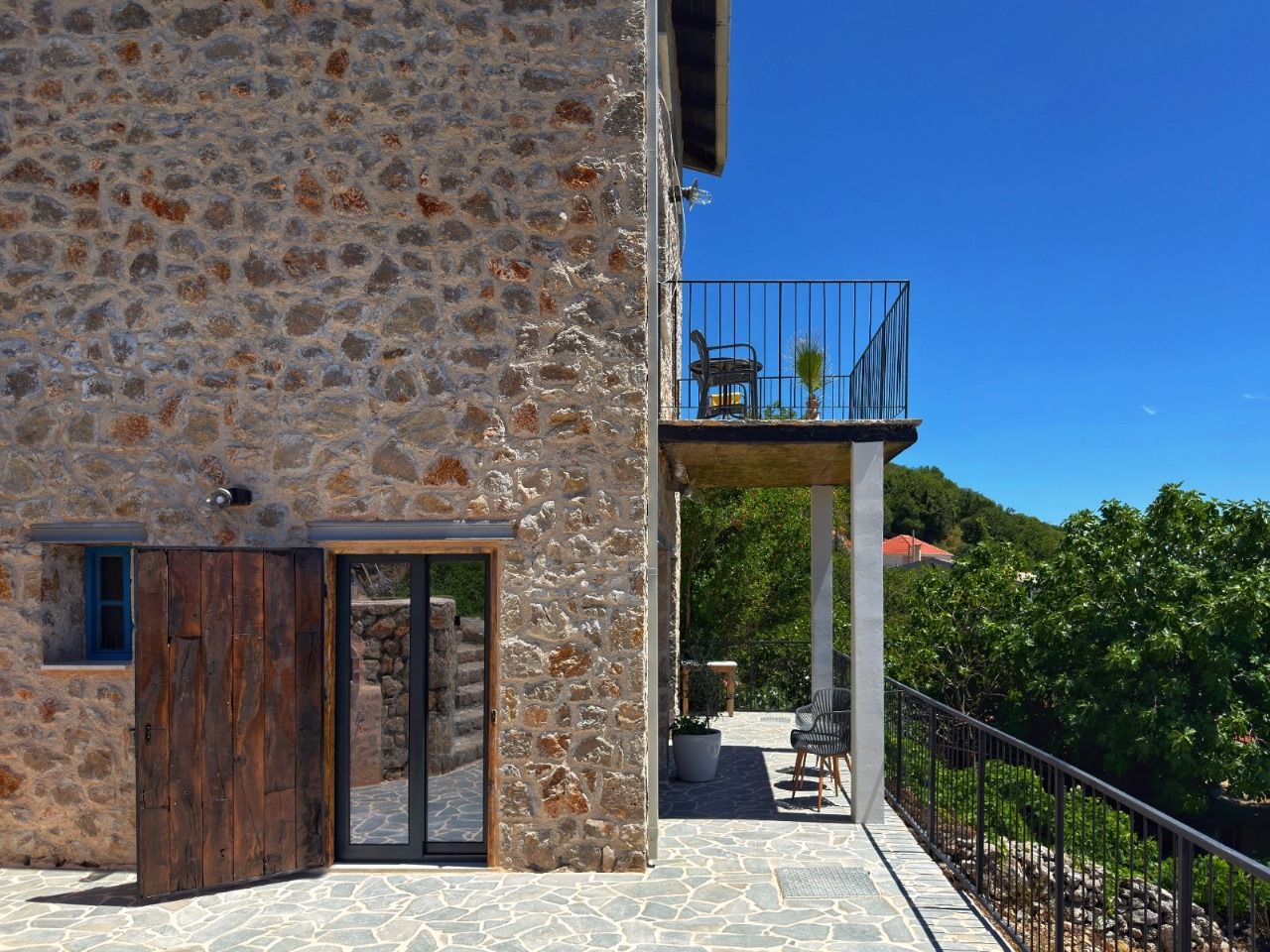 Дом / Вилла, Черногория, О. Бар, Добра вода, 220 000 € фото 13