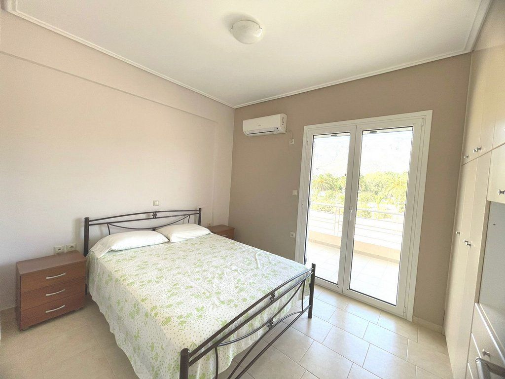 Дом, Греция, Пелопоннес, Лутраки, 380 000 € фото 1