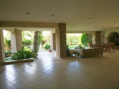 Коммерческая / Отель, Греция, Аттика, 2 600 000 € фото 2