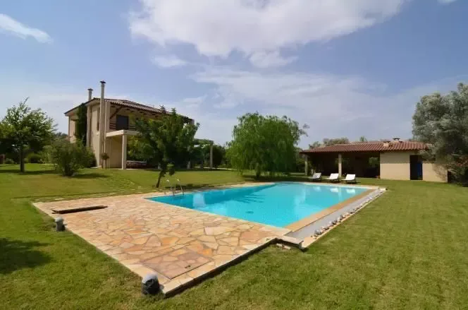 Дом / Вилла, Греция, Пелопоннес, 900 000 € фото 1