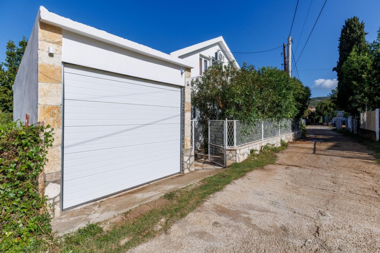 Дом / Вилла, Черногория, О. Бар, Утеха, 279 000 € фото 26