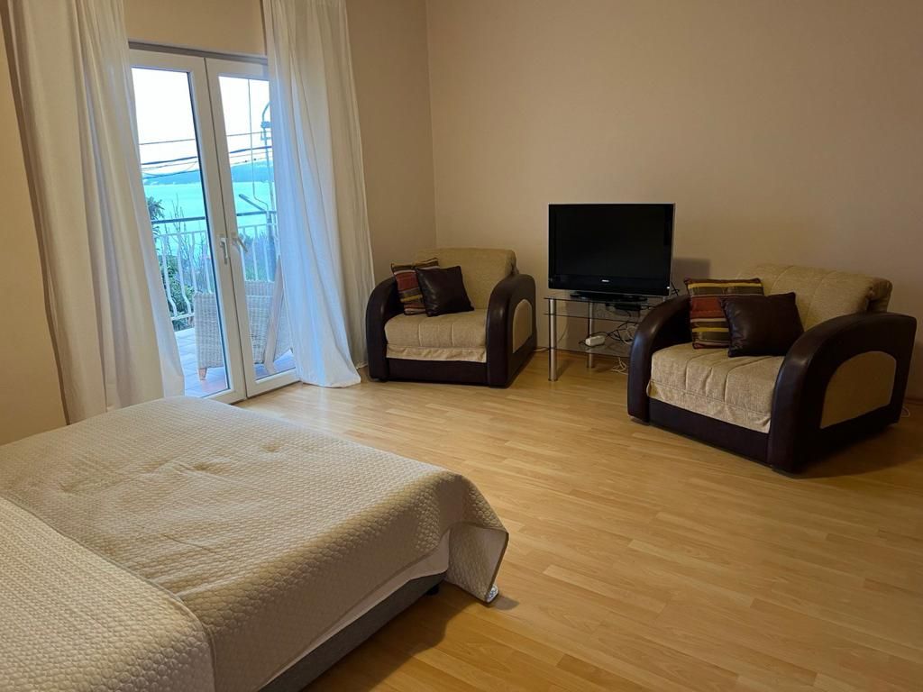 Апартаменты, Черногория, О. Херцег-Нови, Биела, 230 000 € фото 5