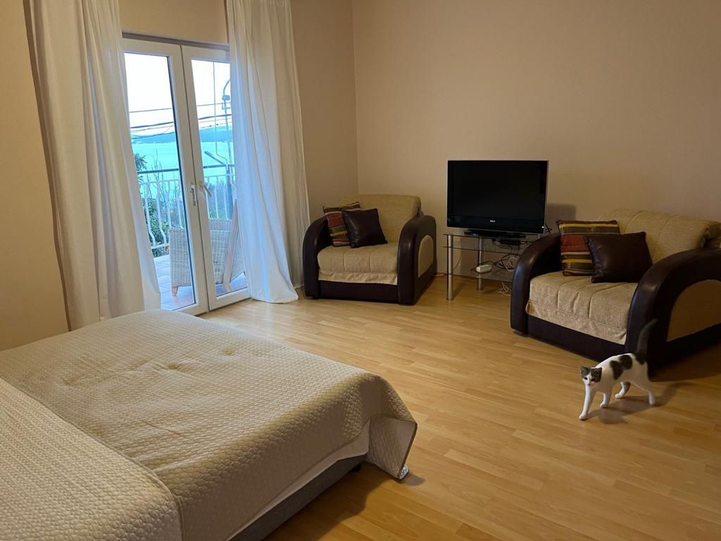 Апартаменты, Черногория, О. Херцег-Нови, Биела, 230 000 € фото 8