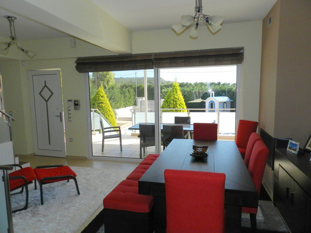 Дом, Греция, Пелопоннес, Лутраки, 400 000 € фото 1