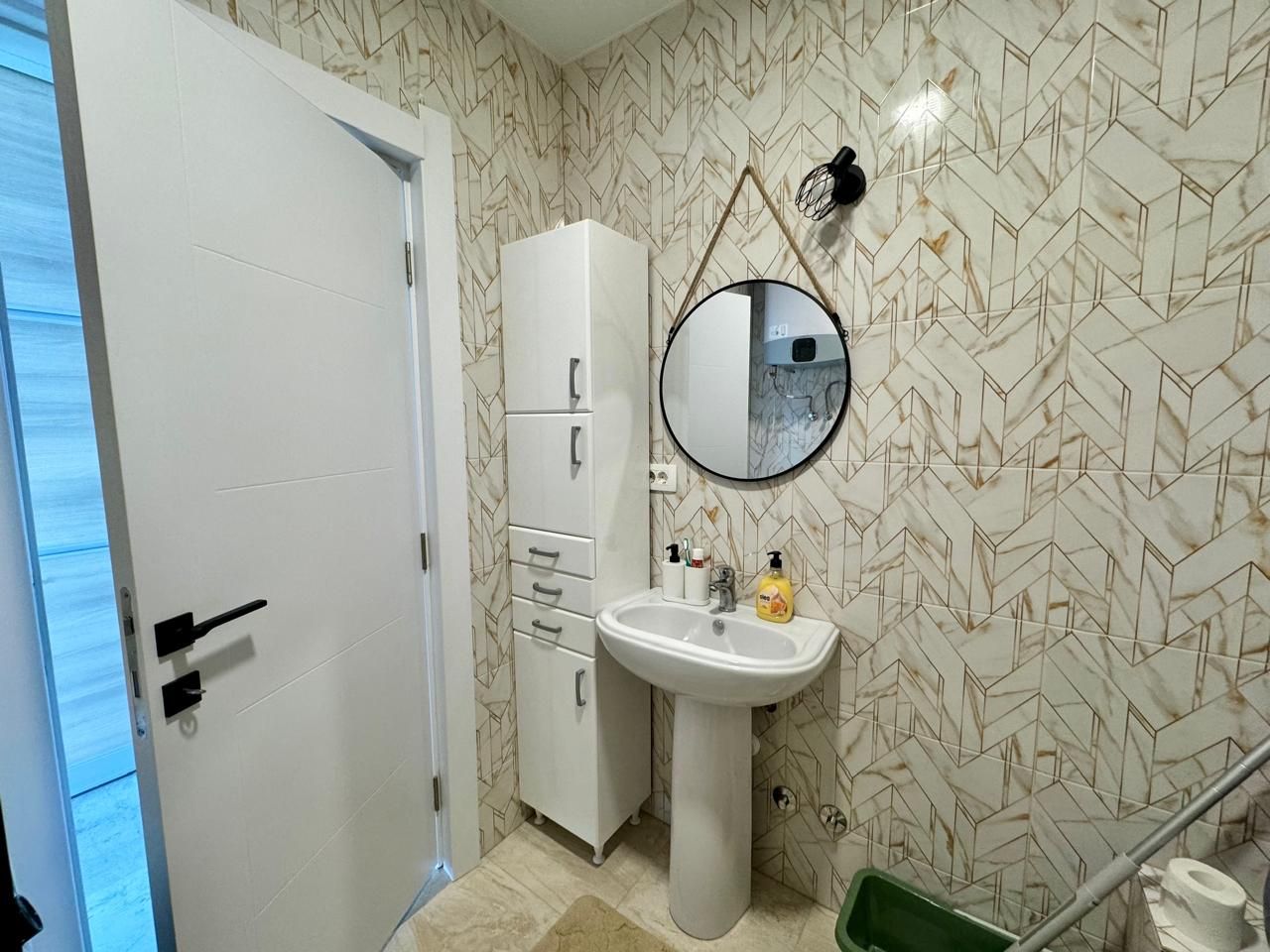 Апартаменты, Черногория, О. Бар, Бар, 120 000 € фото 9