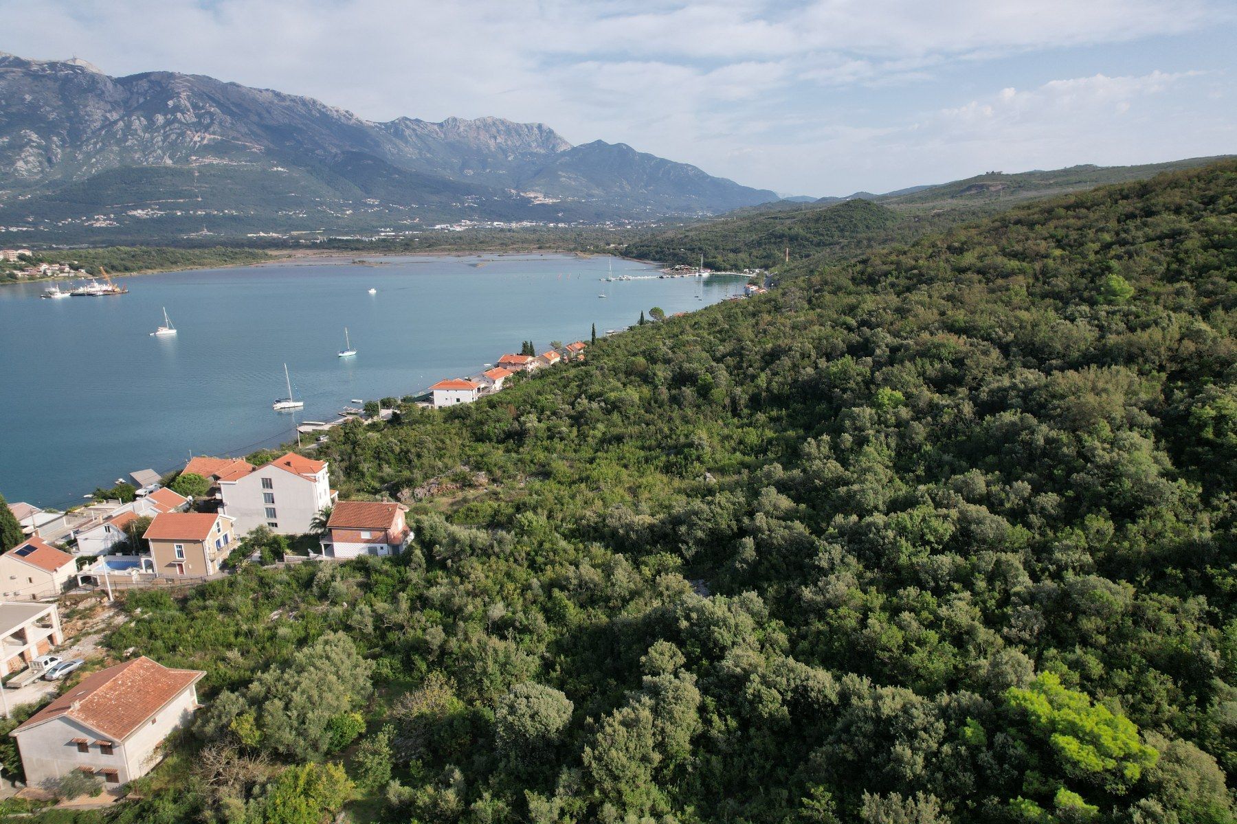 Земля, Черногория, О. Тиват, Тиват, 36 000 € фото 1