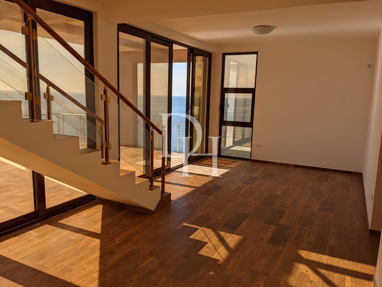 Дом / Вилла, Черногория, О. Бар, Добра вода, 1 190 000 € фото 12