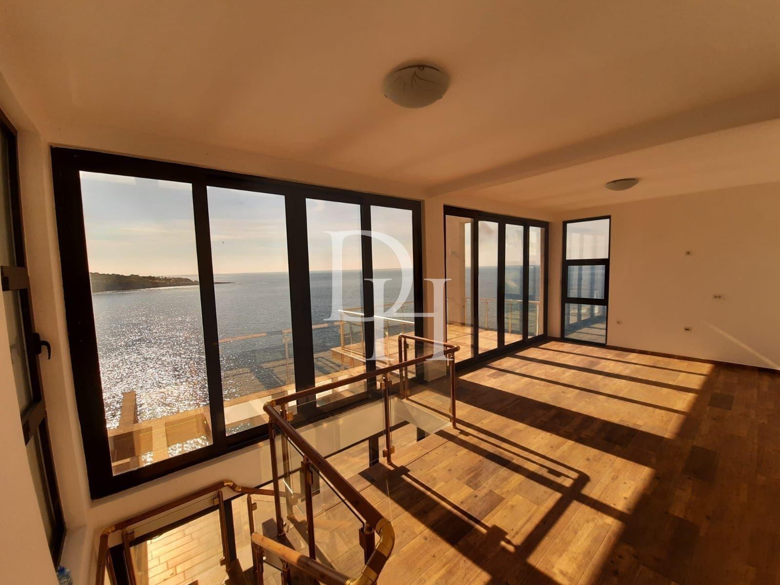 Дом / Вилла, Черногория, О. Бар, Добра вода, 1 190 000 € фото 27