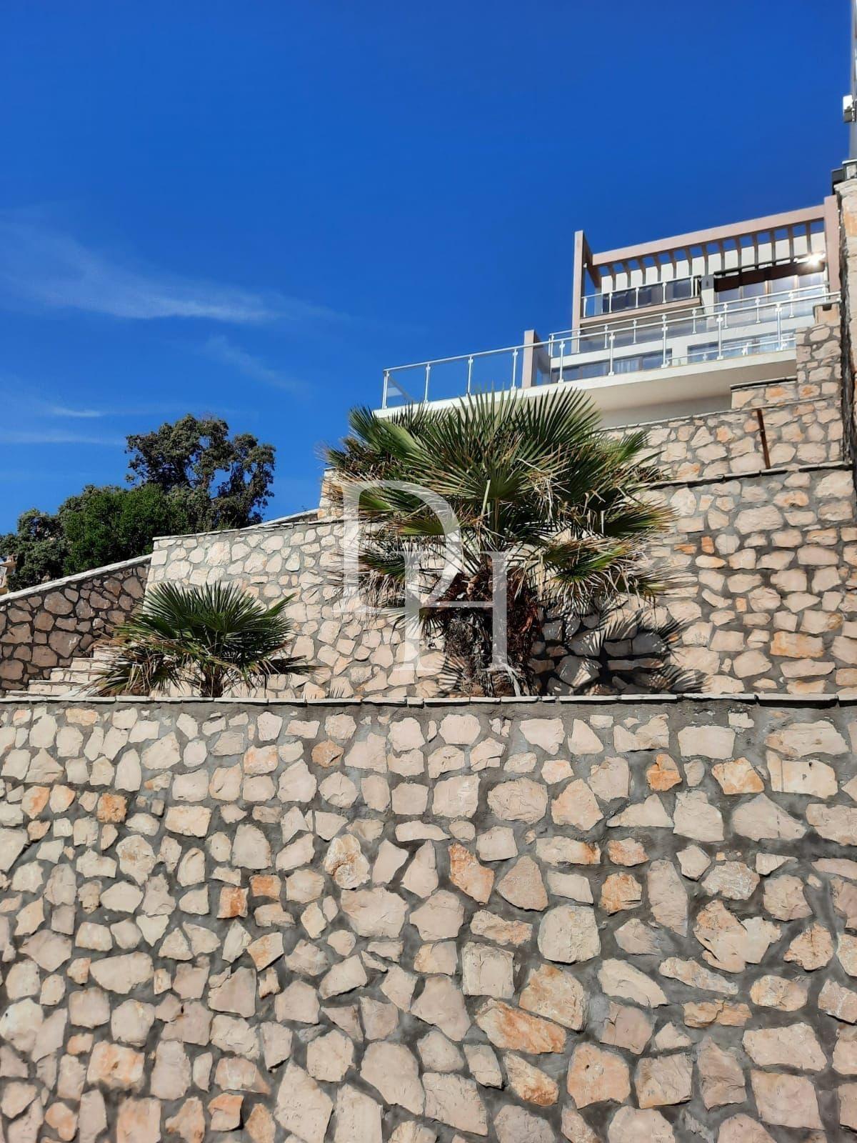 Дом / Вилла, Черногория, О. Бар, Добра вода, 1 190 000 € фото 39