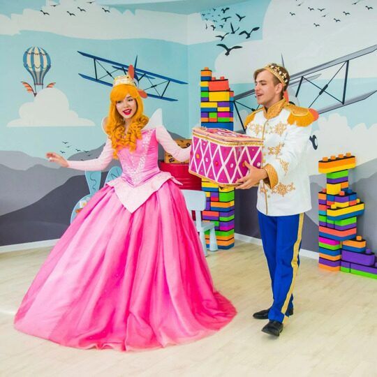 Няня Принцесса Аврора в Дубае - 250Dh - Ref: 6235 фото 1