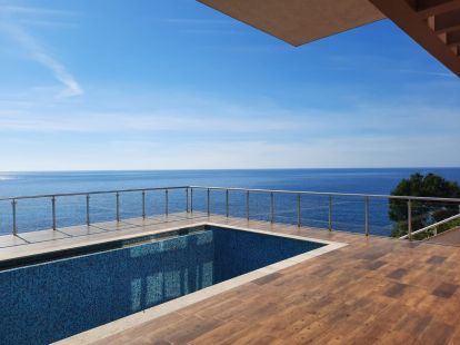 Дом / Вилла, Черногория, О. Бар, Добра вода, 1 190 000 € фото 34