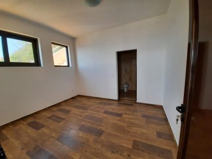 Дом / Вилла, Черногория, О. Бар, Добра вода, 1 190 000 € фото 44