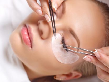 Коррекция бровей и ресниц в Дубае - 30€ - Ref: 1204 фото 2