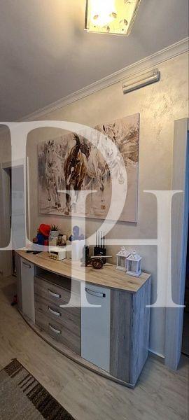 Апартаменты, Черногория, О. Тиват, Тиват, 440 000 € фото 7