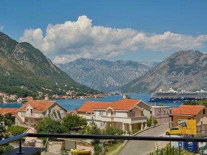Apartments in Kotor, Montenegro for 159 000€ (ID:76355)