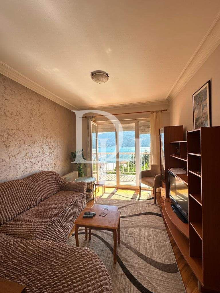 Апартаменты, Черногория, О. Херцег-Нови, Герцег-Нови, 150 000 € фото 1