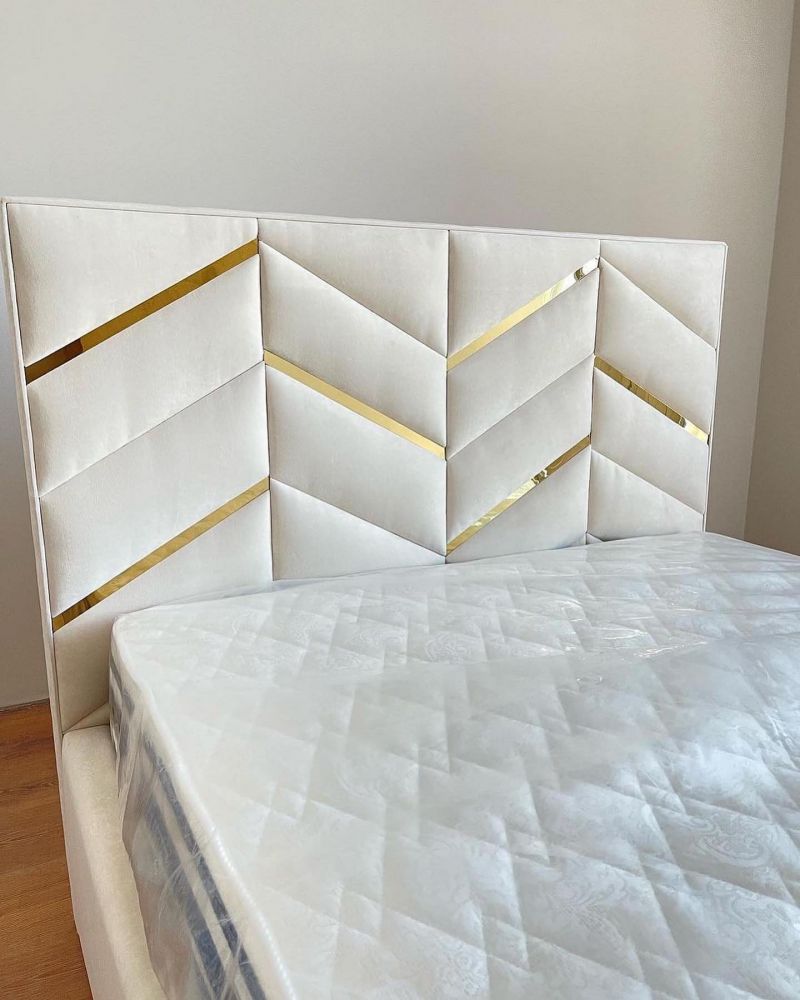 Спальни с латунными элементами в декоре  в Валенсии - 950€ - Ref: 7554 фото 3