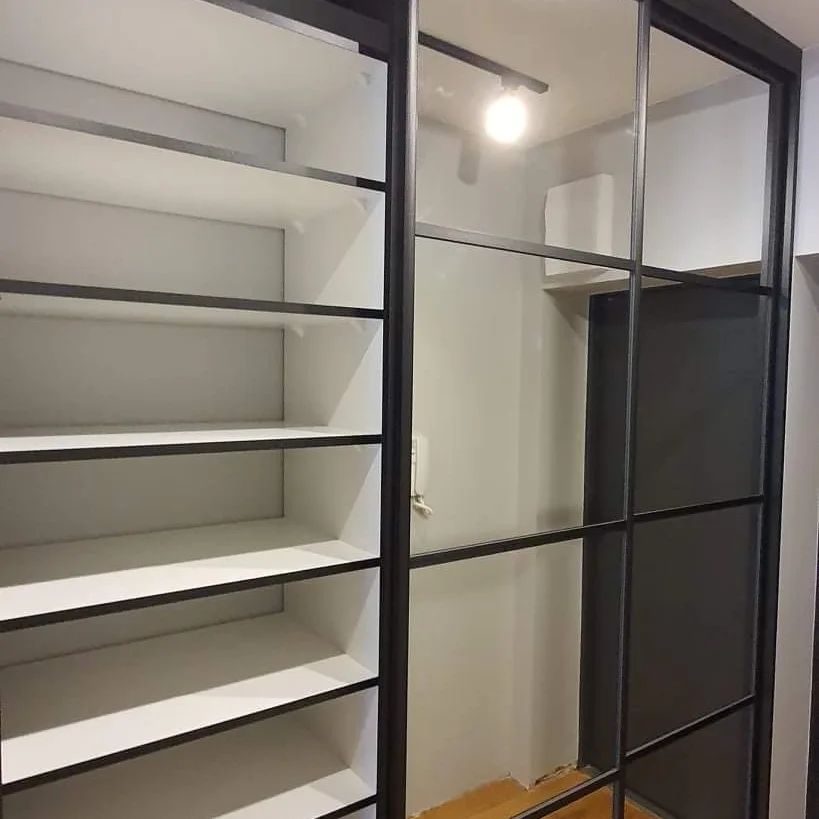 Шкафы в ванную комнату прихожую на заказ в Валенсии - Ref: 7708 фото 2