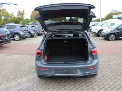 Volkswagen Golf VIII в Валенсии - 26900€ - Ref: 7766 фото 7