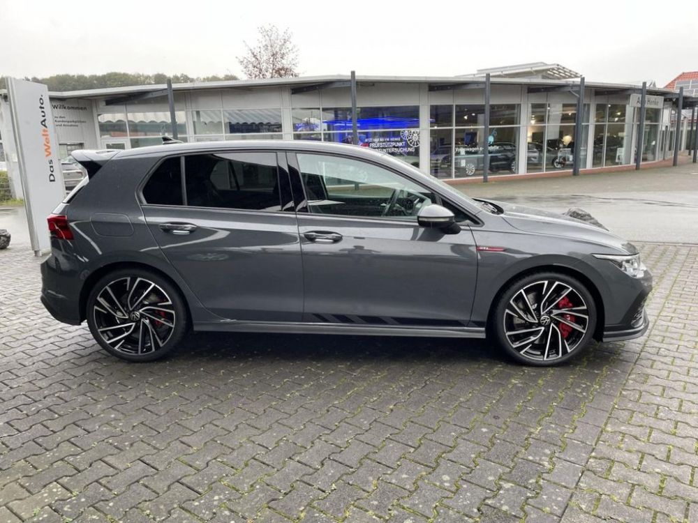 Volkswagen Golf VIII 2.0 GTI CLUBSPORT от владельца в Марбелье - 39950€ - Ref: 7799 фото 4