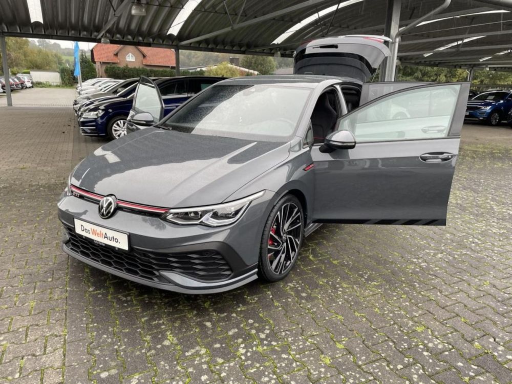 Volkswagen Golf VIII 2.0 GTI CLUBSPORT от владельца в Марбелье - 39950€ - Ref: 7799 фото 1