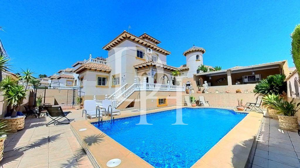 Вилла в La Zenia в Торревьехе, Испания, 90м2 - стоимость 339&nbsp;000€ - Ref: 55364 фото 1