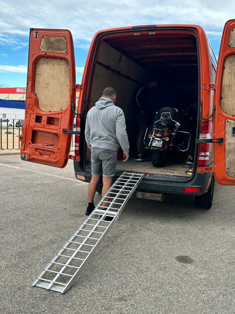 Эвакуация: мотоцикла, квадроцикла, мопеда, скутера, квадроцикла в Торревьехе - Ref: 7876 фото 1