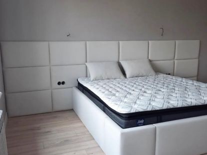 Individual design of a bed with soft panels (ID:7880)