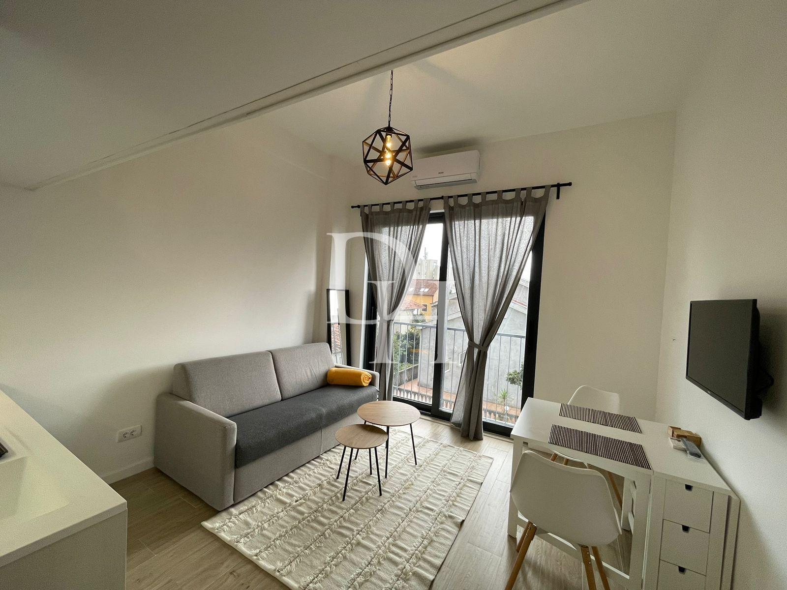 Апартаменты, Черногория, О. Тиват, Тиват, 127 000 € фото 1