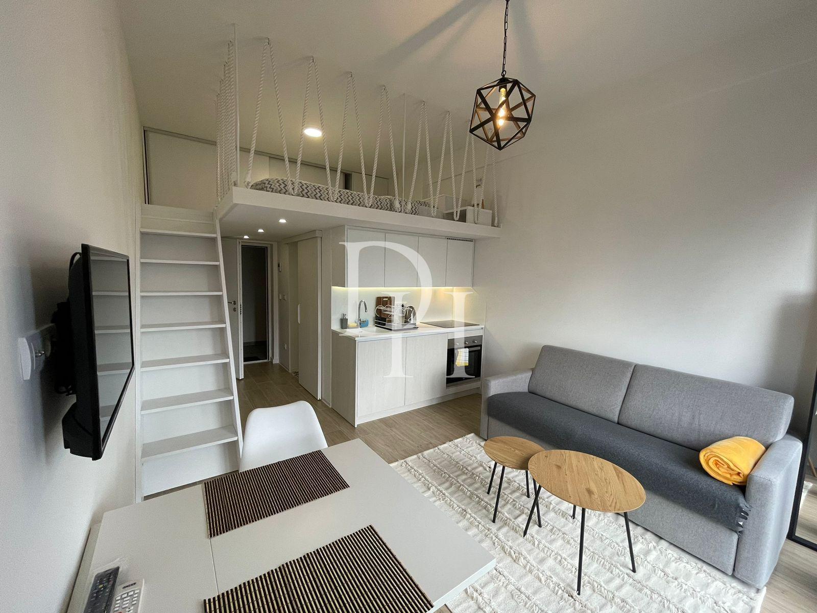 Апартаменты, Черногория, О. Тиват, Тиват, 127 000 € фото 2