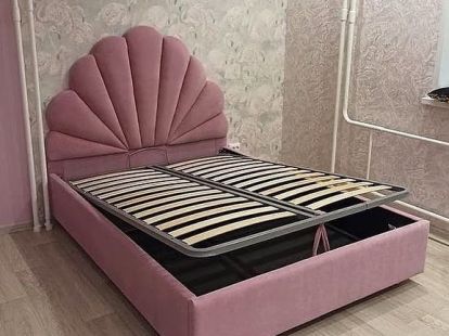 Beds for a girl in the shape of a shell (ID:8102)