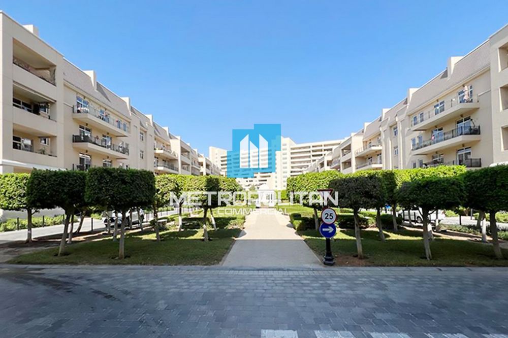 Der größere Grundriss mit zusätzlichem Zimmer und 2 Balkonen in Dubai - 120000Dh - Ref: 8173 foto 15