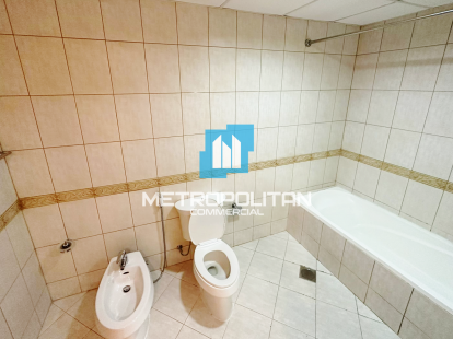 Der größere Grundriss mit zusätzlichem Zimmer und 2 Balkonen in Dubai - 120000Dh - Ref: 8173 foto 10