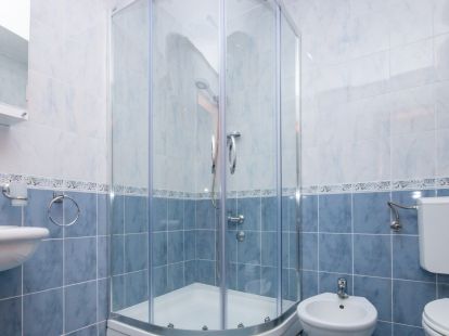 Коммерческая / Бизнес, Черногория, О. Бар, Утеха, 1 200 000 € фото 8