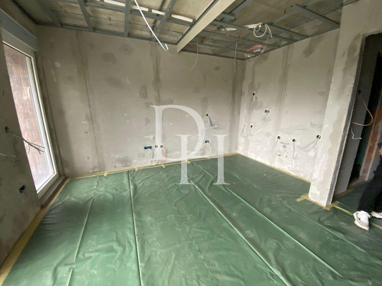 Апартаменты, Черногория, О. Тиват, Тиват, 145 000 € фото 3