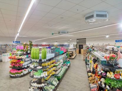 Shop in Bled, Slovenia for 1 660 000€ (ID:57267)