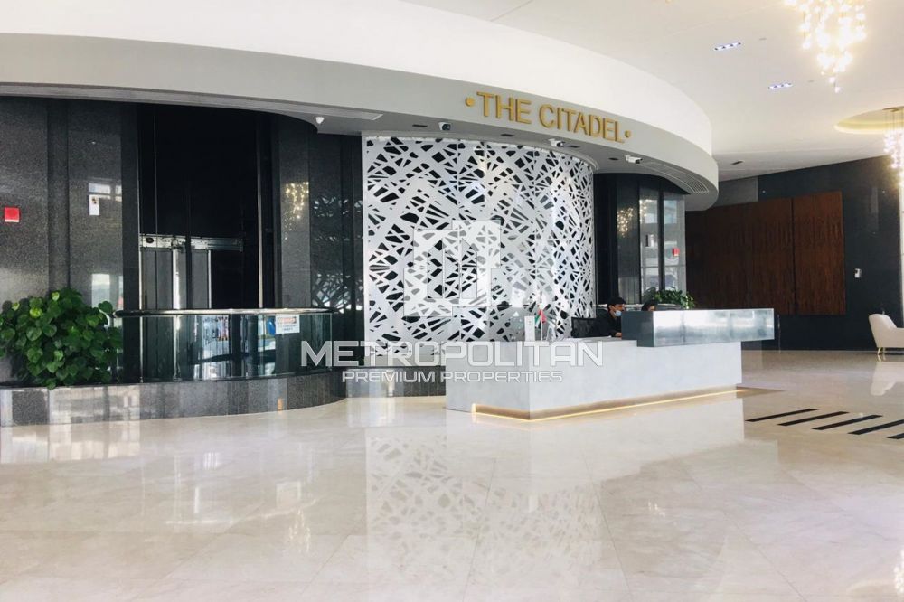 Помещение в Бизнес-Бэй, Citadel Tower в Дубае - 580000Dh - Ref: 8462 фото 1