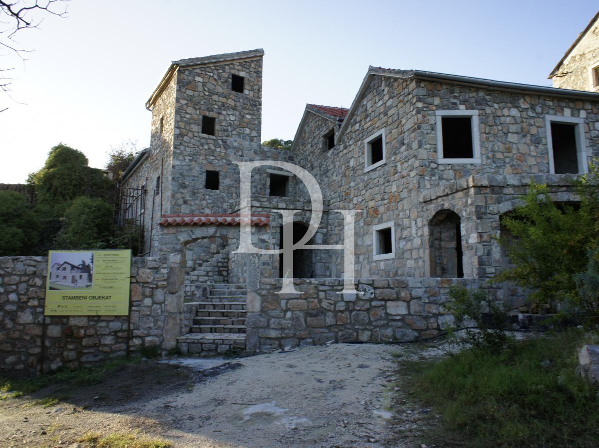 House / Villa, Montenegro, Tivat C., Tivat, 535 000 € photo 1