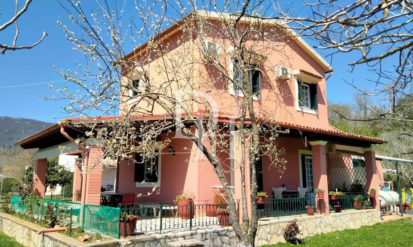 House / Cottage, Greece, Ionian Islands, Corfu, 350 000 € photo 1