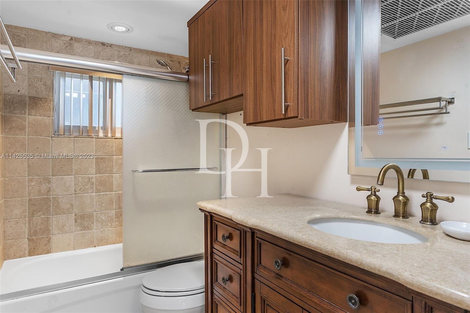 Apartments, USA, Florida, Miami, 749 000 $ photo 22