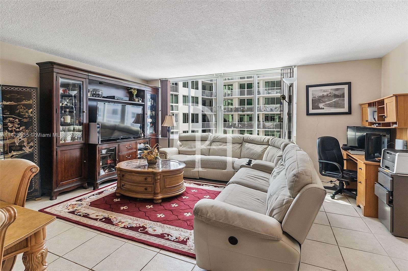 Apartments, USA, Florida, Miami, 749 000 $ photo 11