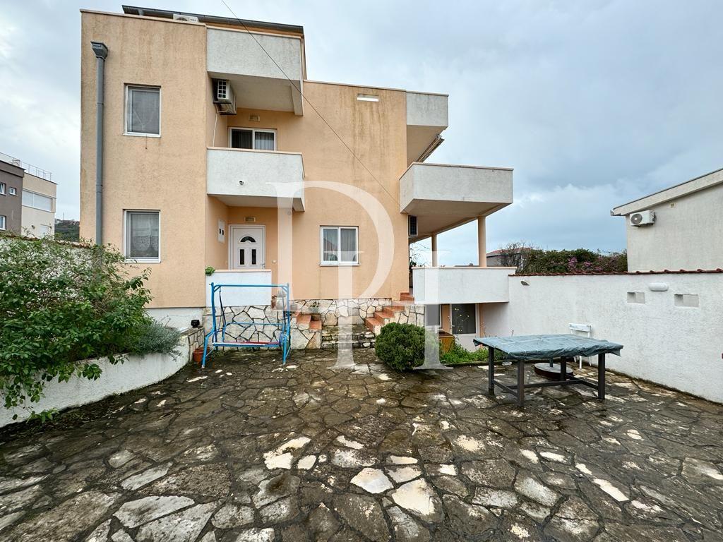 Haus, Montenegro, G. Bar, Utjeha, 250 000 € foto 1