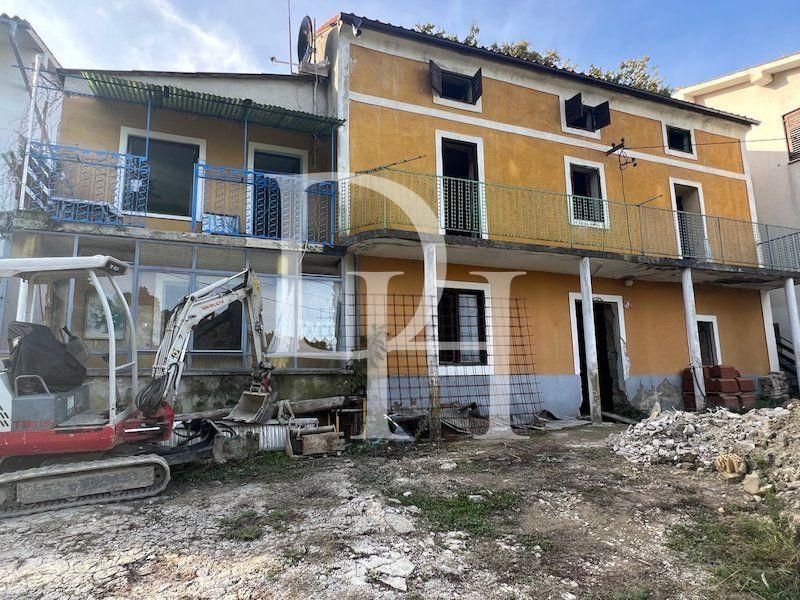 House, Slovenia, Primorska, 368 000 € photo 2