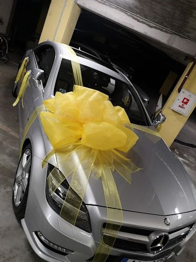 Оформление машины большим бантом в Барселоне - Ref: 8734 фото 3